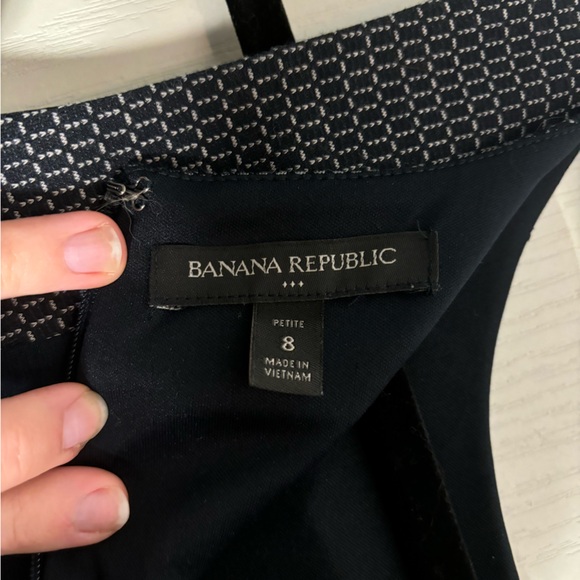 Banana Republic Short Navy Sleeveless Dress - Size 8 Petite - Picture 3 of 3